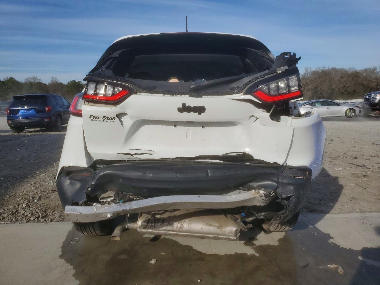 2019 JEEP CHEROKEE