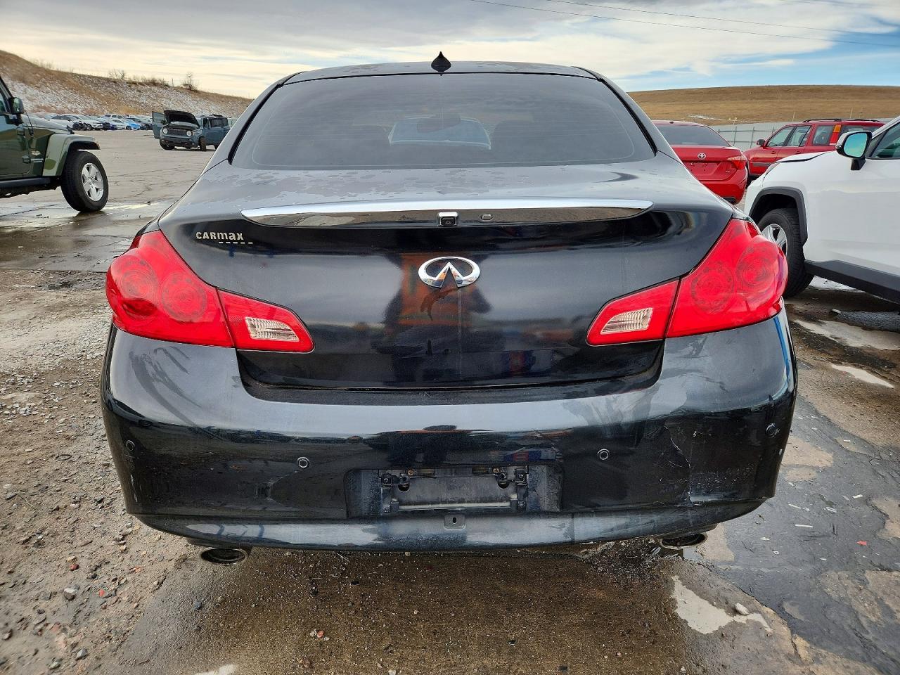 2013 INFINITI G37
