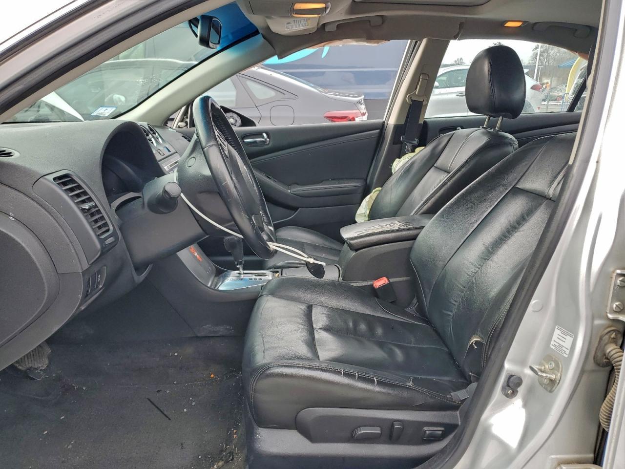 2011 NISSAN ALTIMA