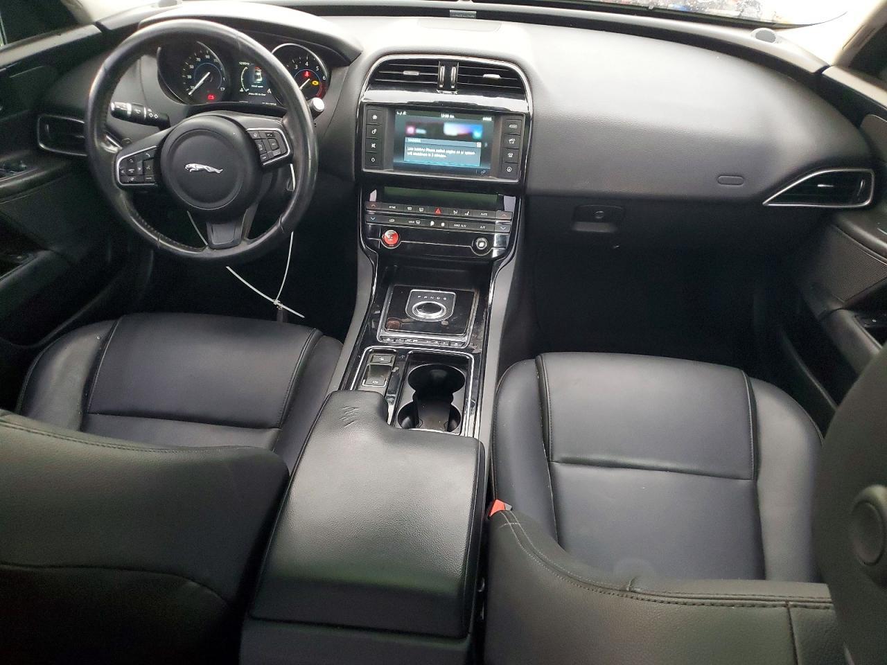 2018 JAGUAR XE
