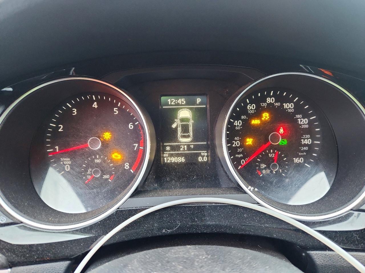 2016 VOLKSWAGEN JETTA