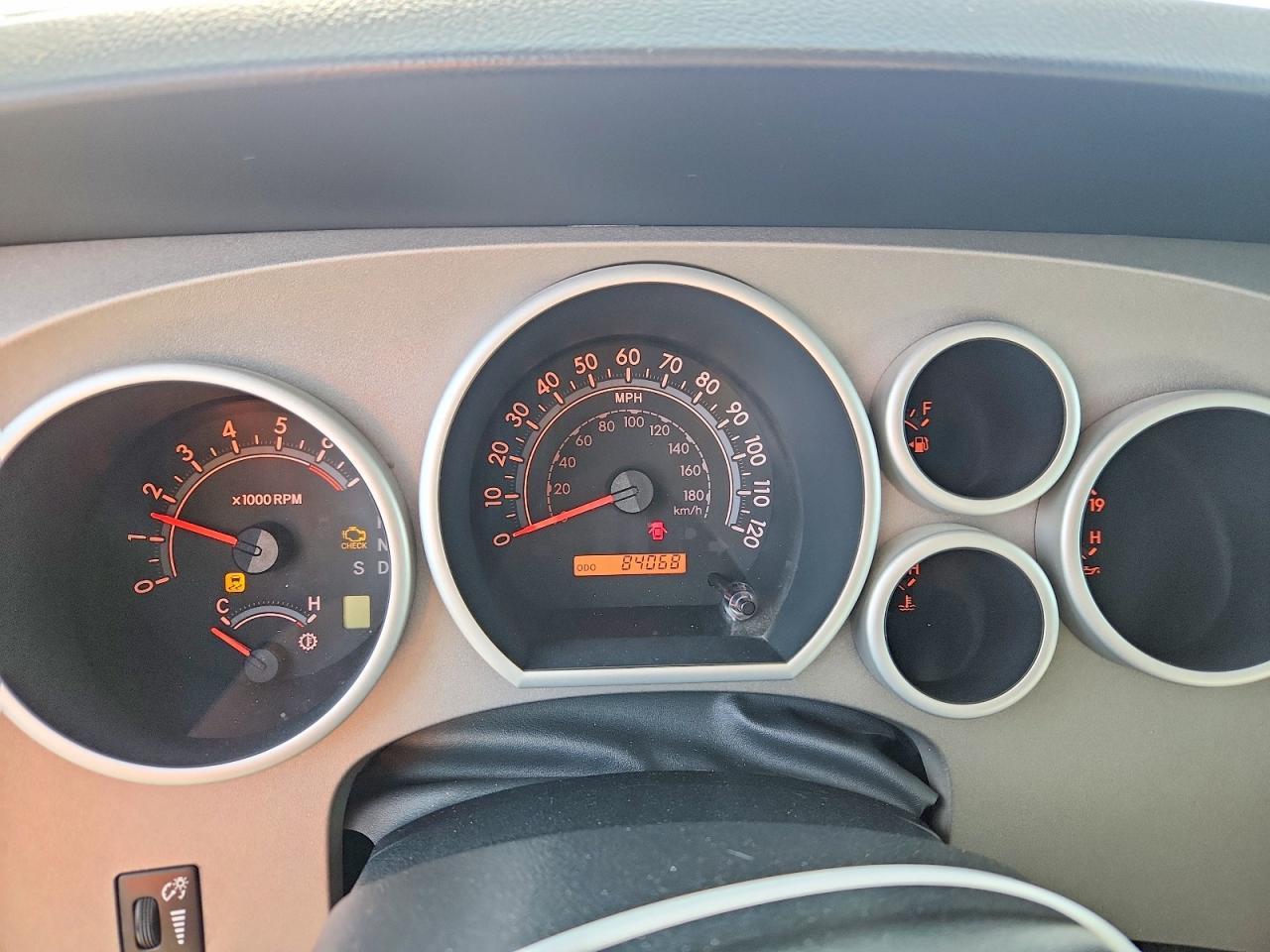 2012 TOYOTA TUNDRA