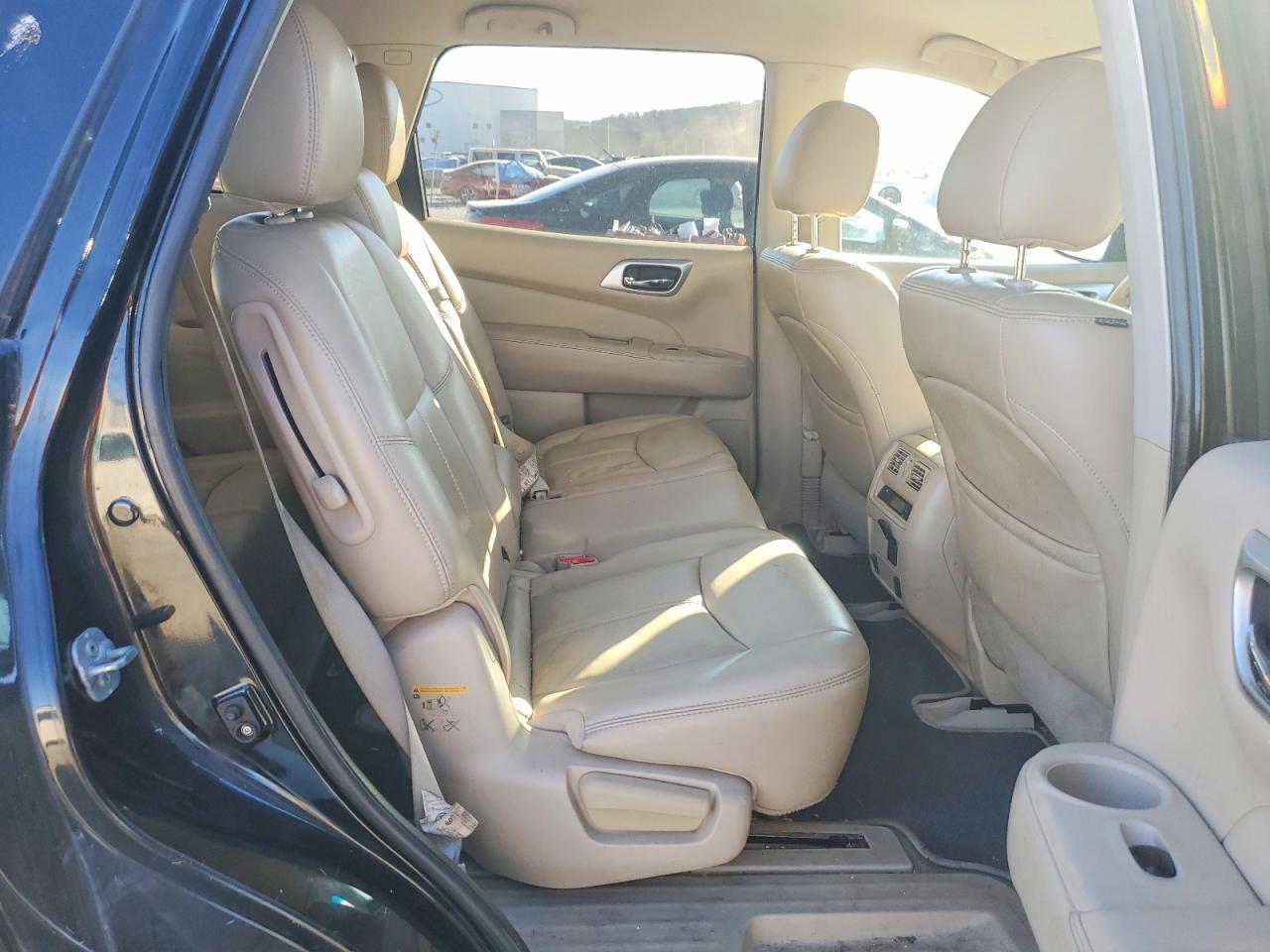 2015 NISSAN PATHFINDER