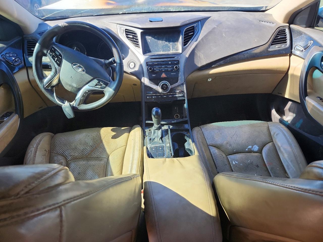 2017 HYUNDAI Azera