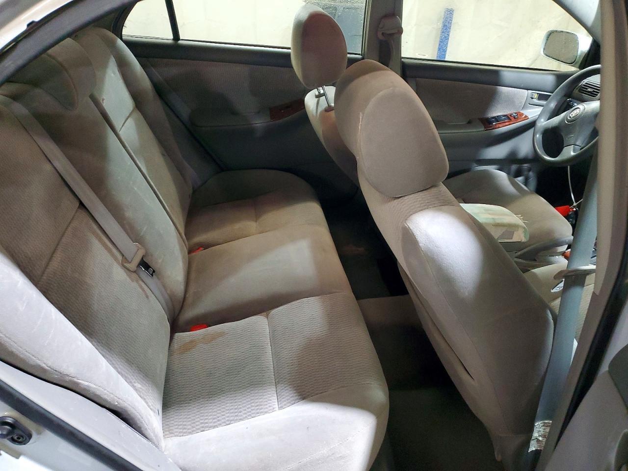 2005 TOYOTA COROLLA