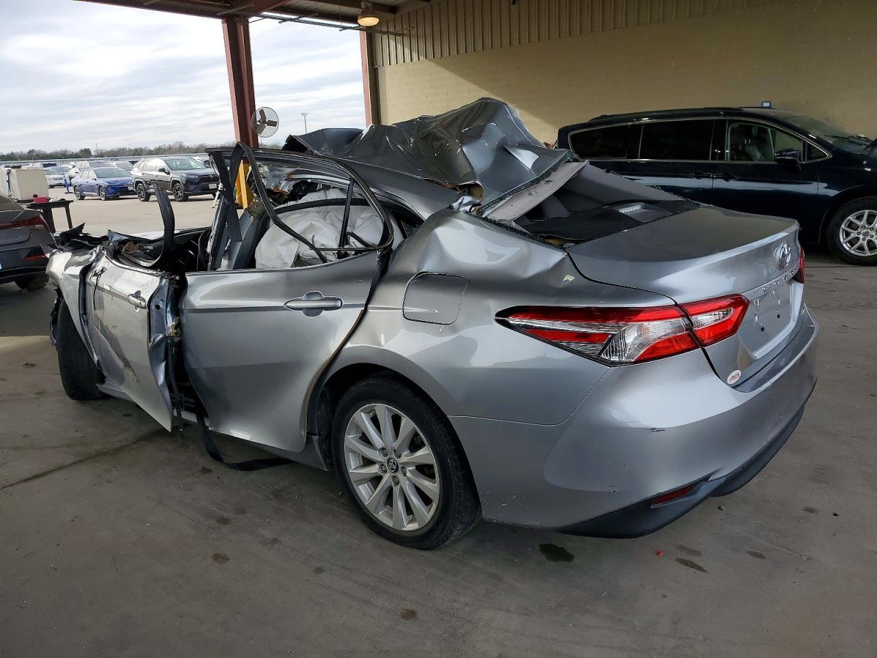 2019 TOYOTA CAMRY