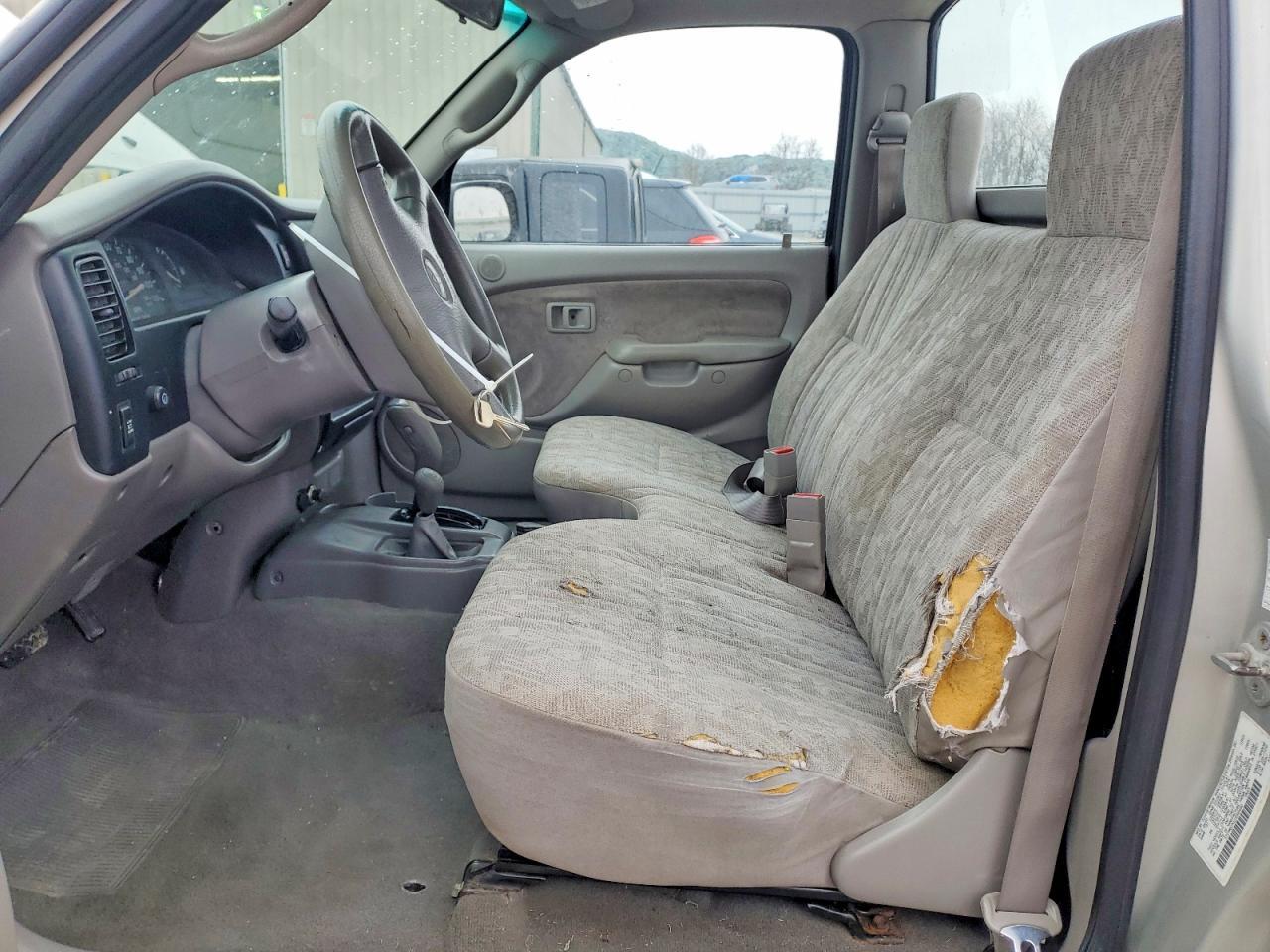2002 TOYOTA TACOMA