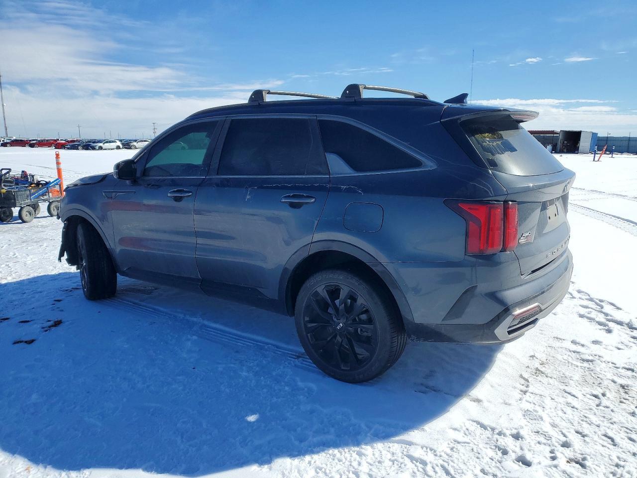 2021 KIA SORENTO