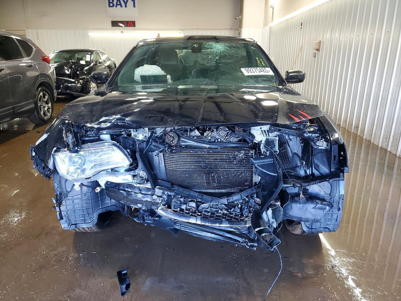 2019 CHRYSLER 300