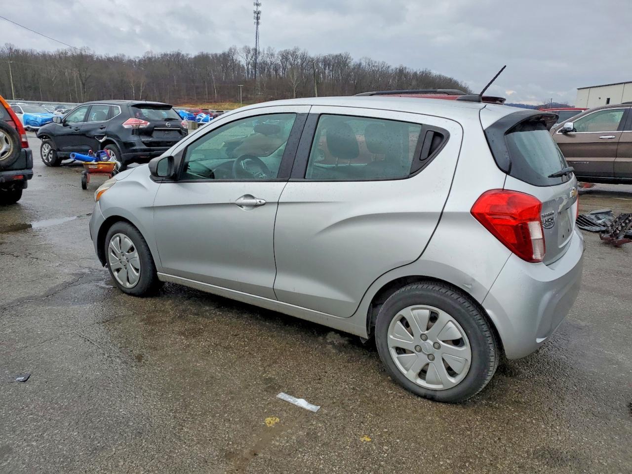 2017 CHEVROLET Spark