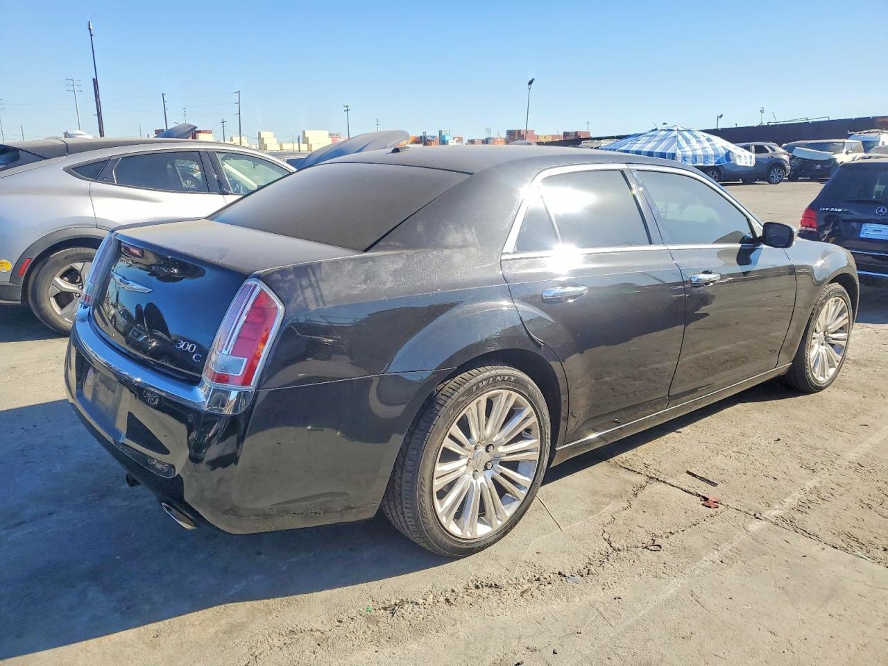 2011 CHRYSLER 300