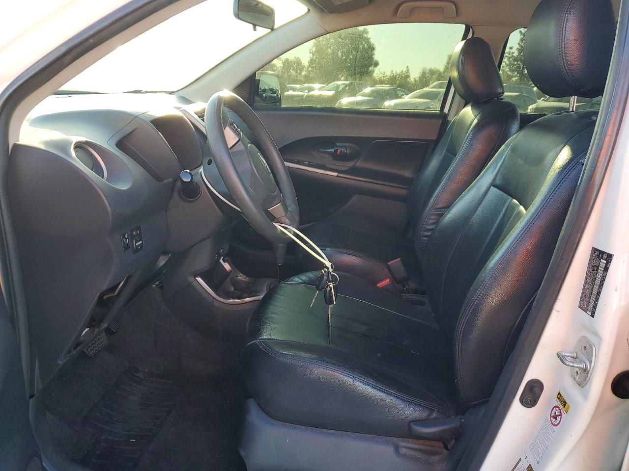 2014 TOYOTA SCION