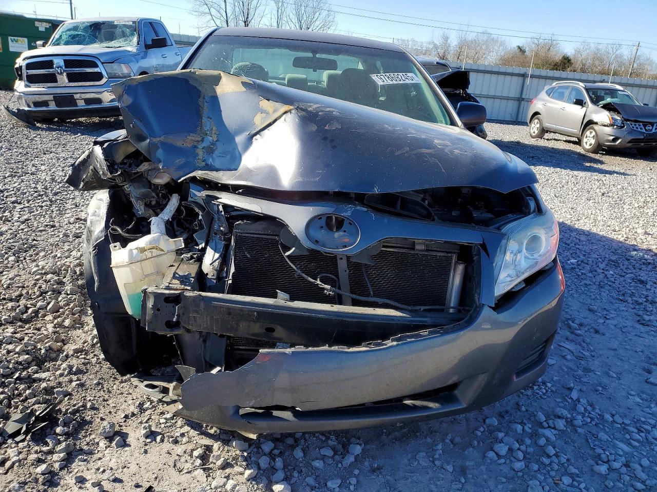 2011 TOYOTA CAMRY