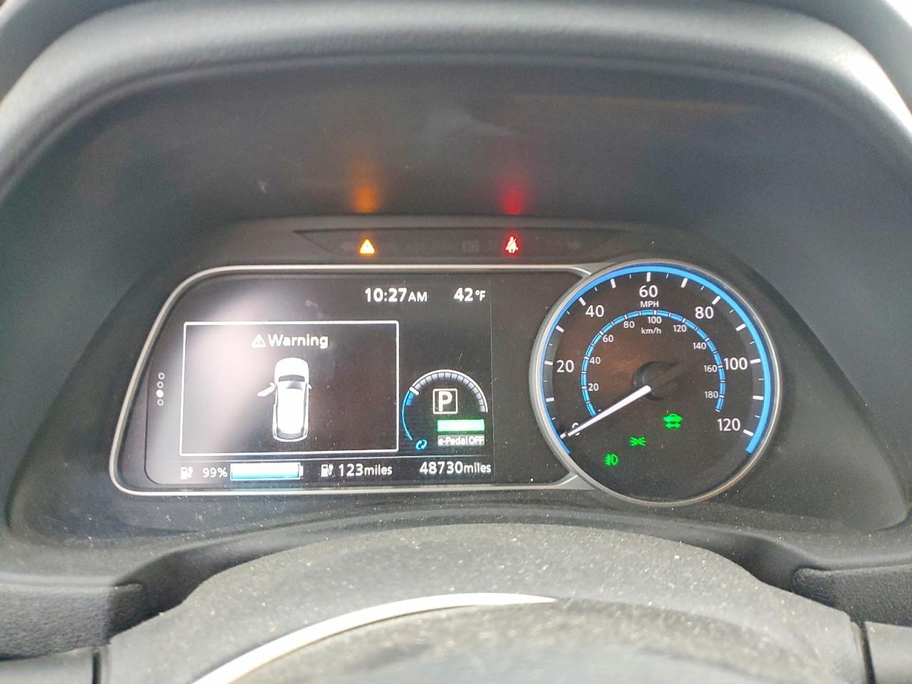 2018 NISSAN LEAF