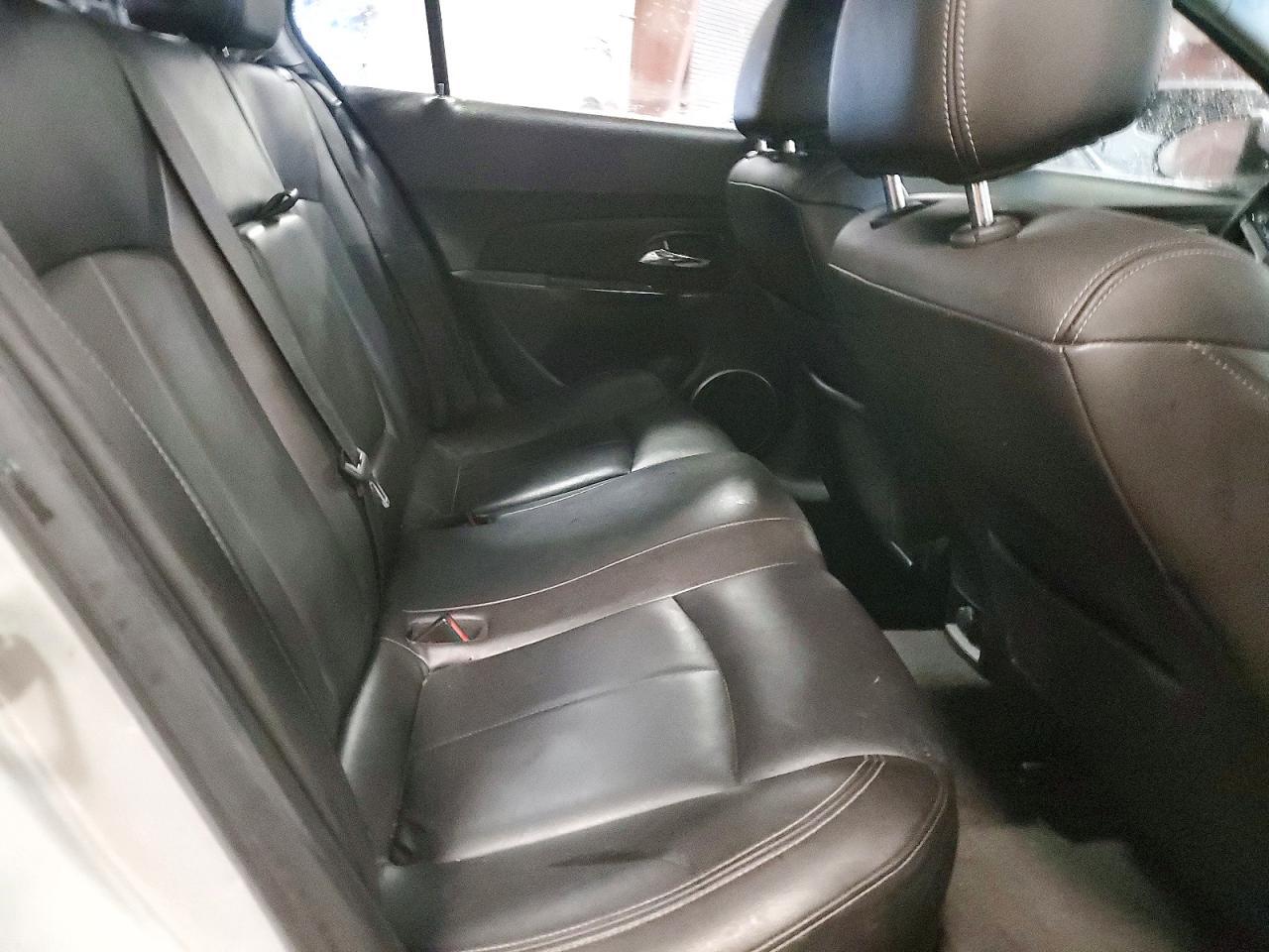 2011 CHEVROLET CRUZE