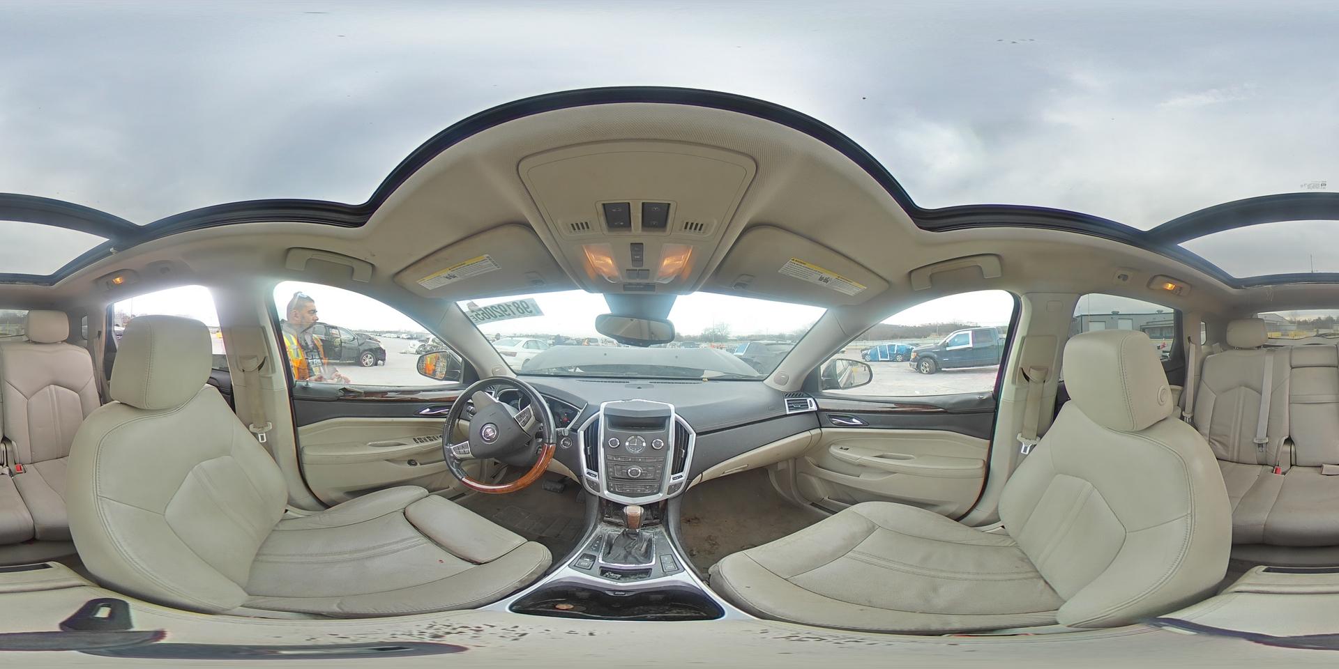 2010 CADILLAC SRX