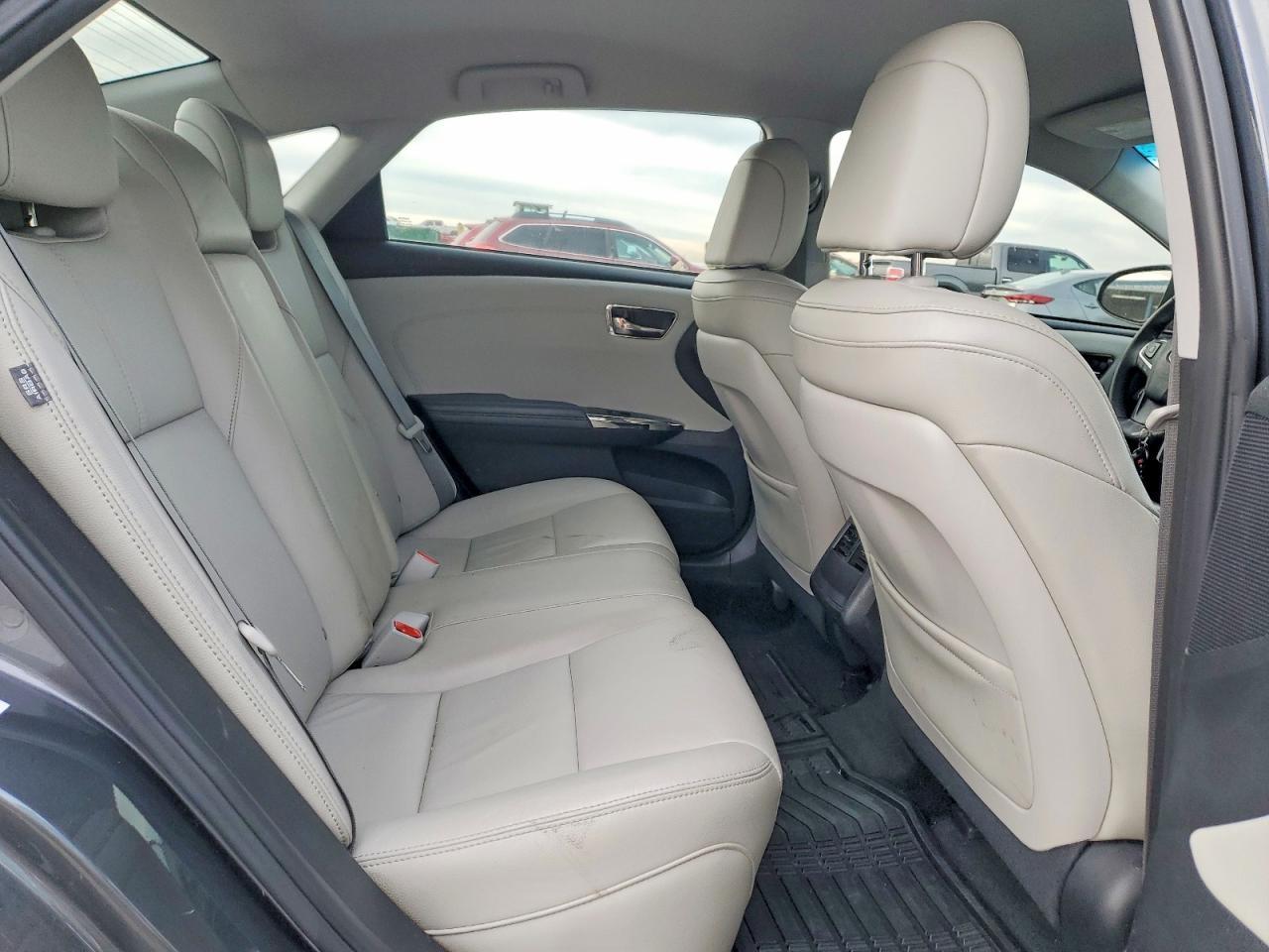 2018 TOYOTA Avalon