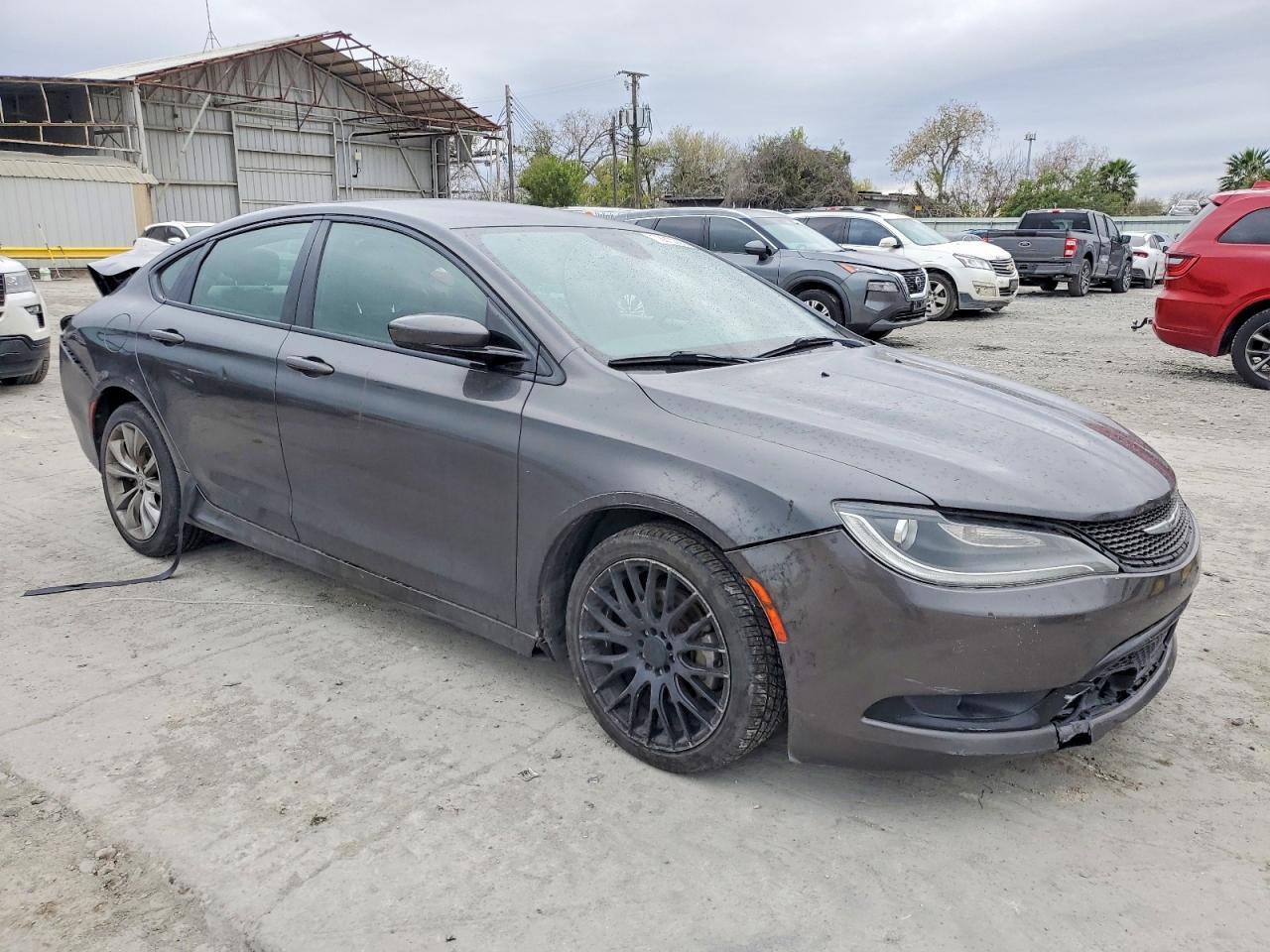 2015 CHRYSLER 200
