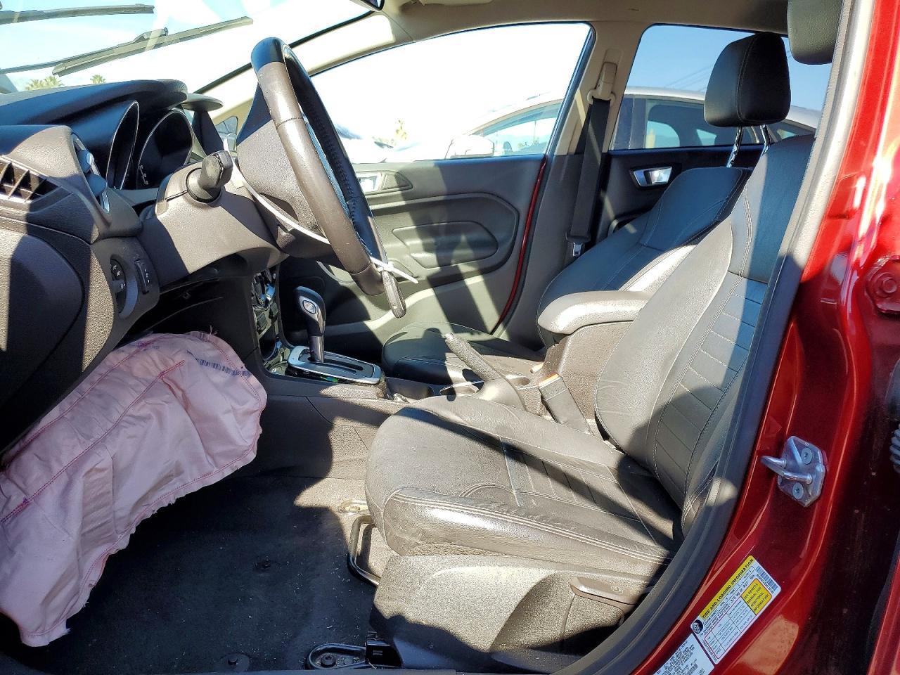2016 FORD Fiesta