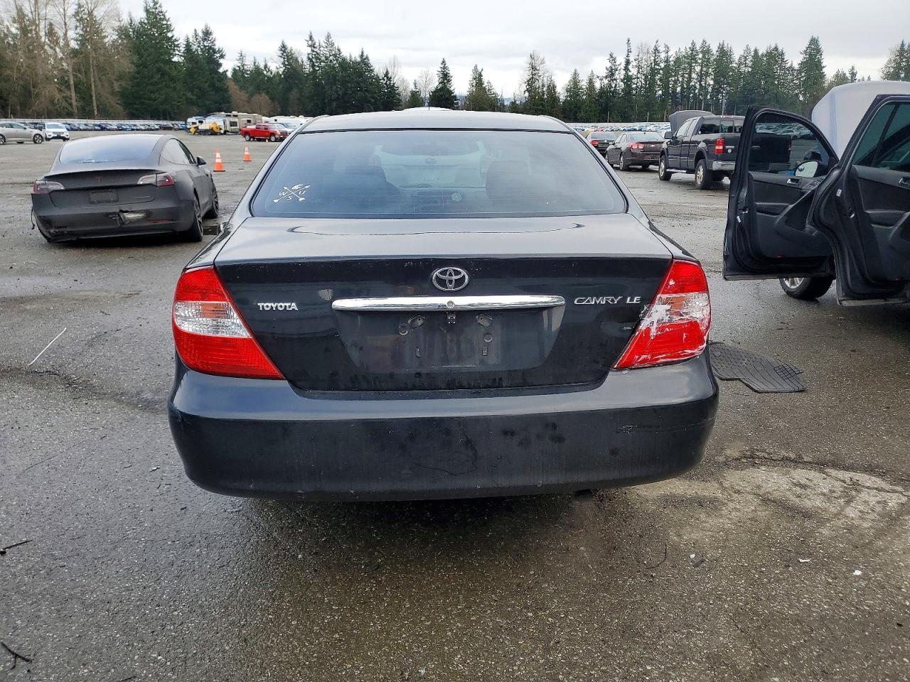 2004 TOYOTA CAMRY