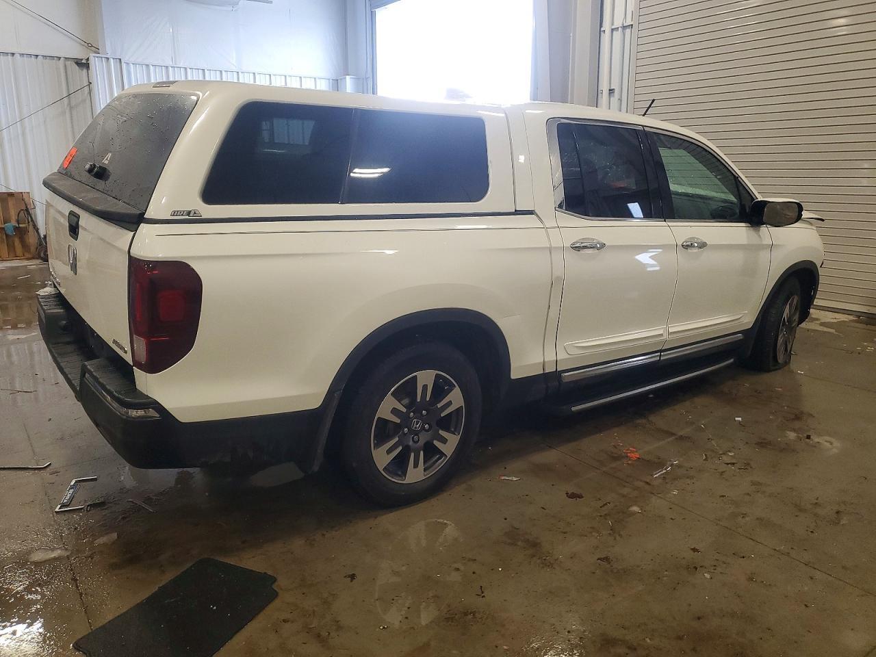 2017 HONDA Ridgeline