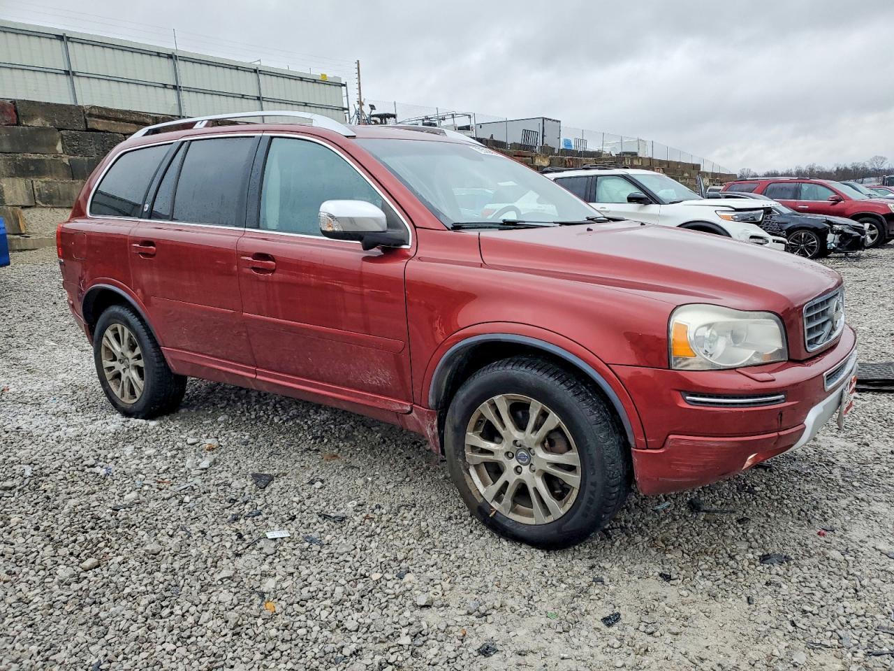2013 VOLVO XC90