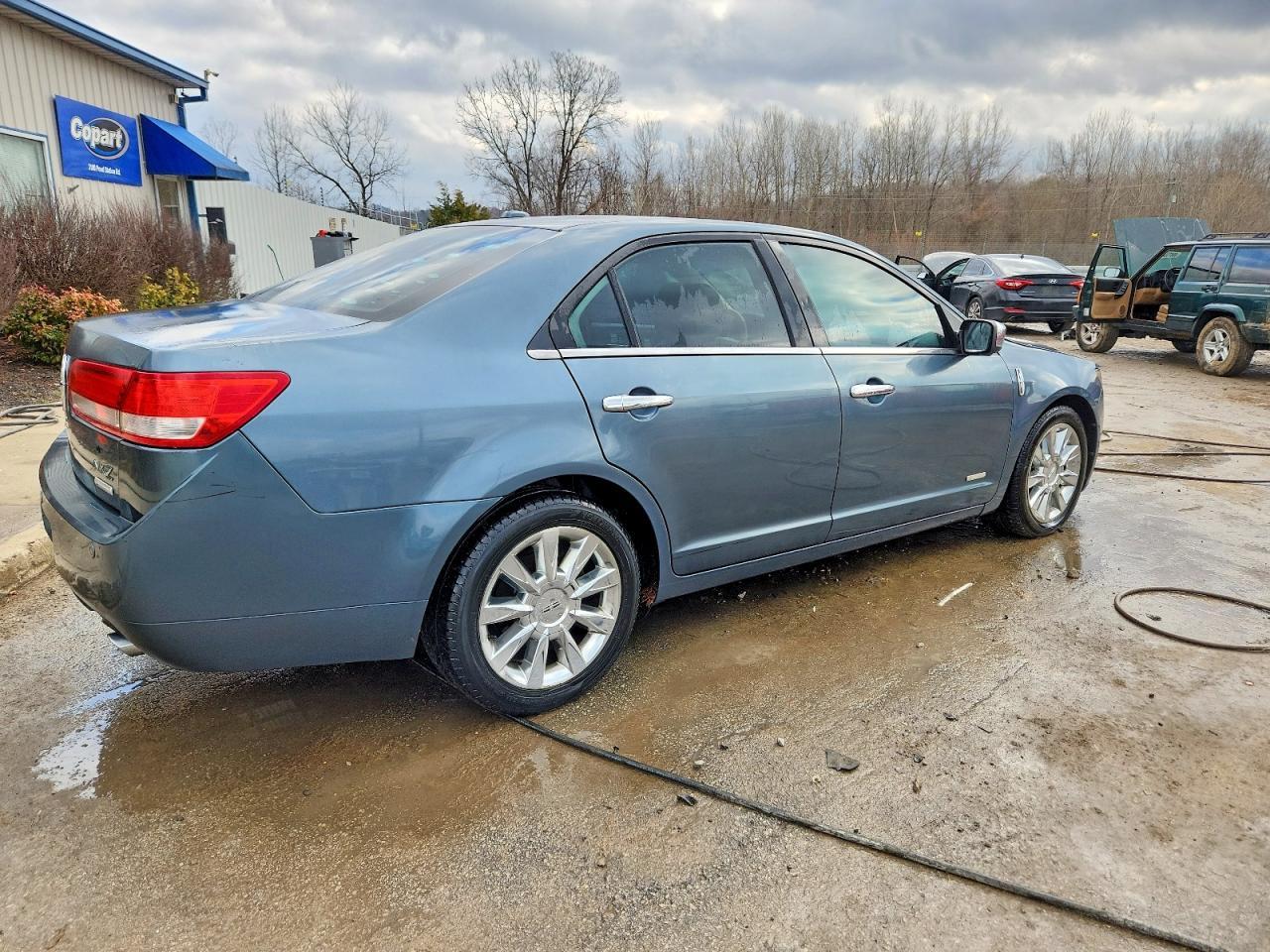 2012 LINCOLN MKZ