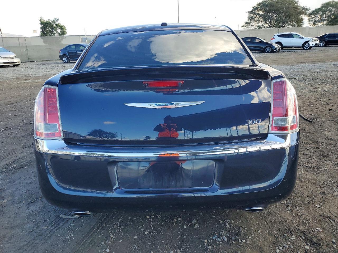 2012 CHRYSLER 300
