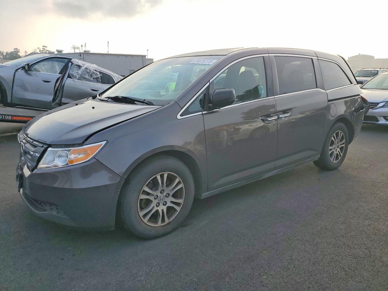 2011 HONDA ODYSSEY