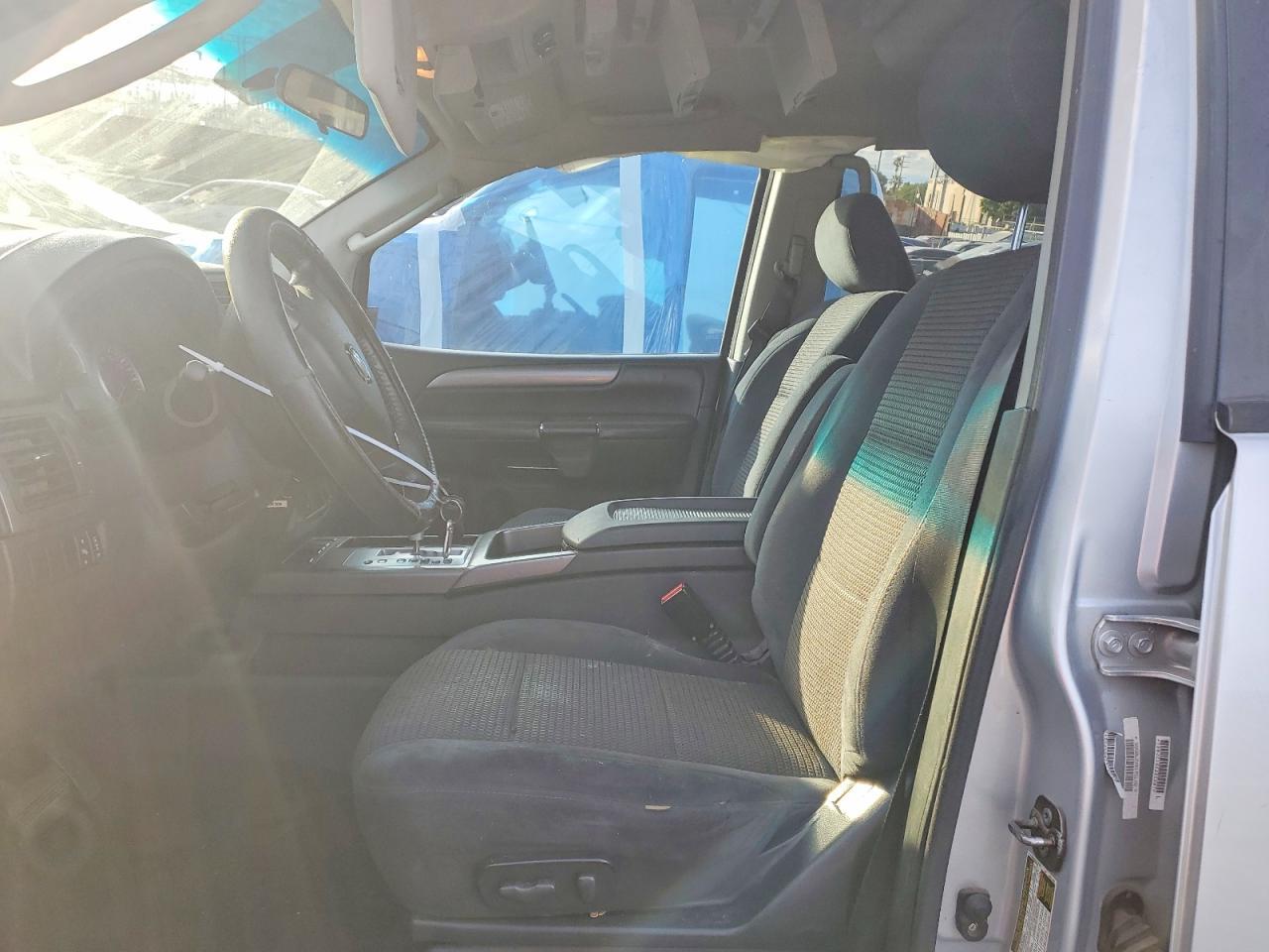 2010 NISSAN Armada