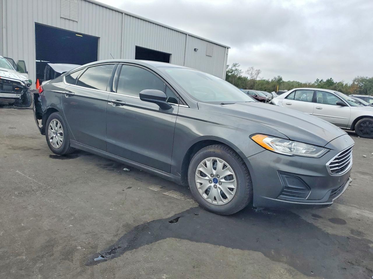 2019 FORD FUSION
