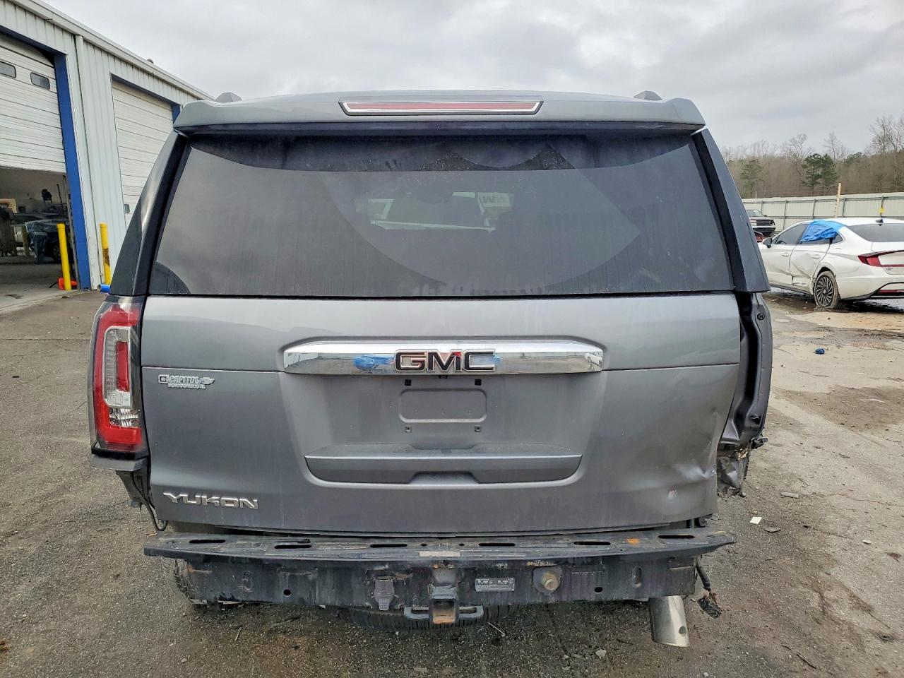 2020 GMC Yukon