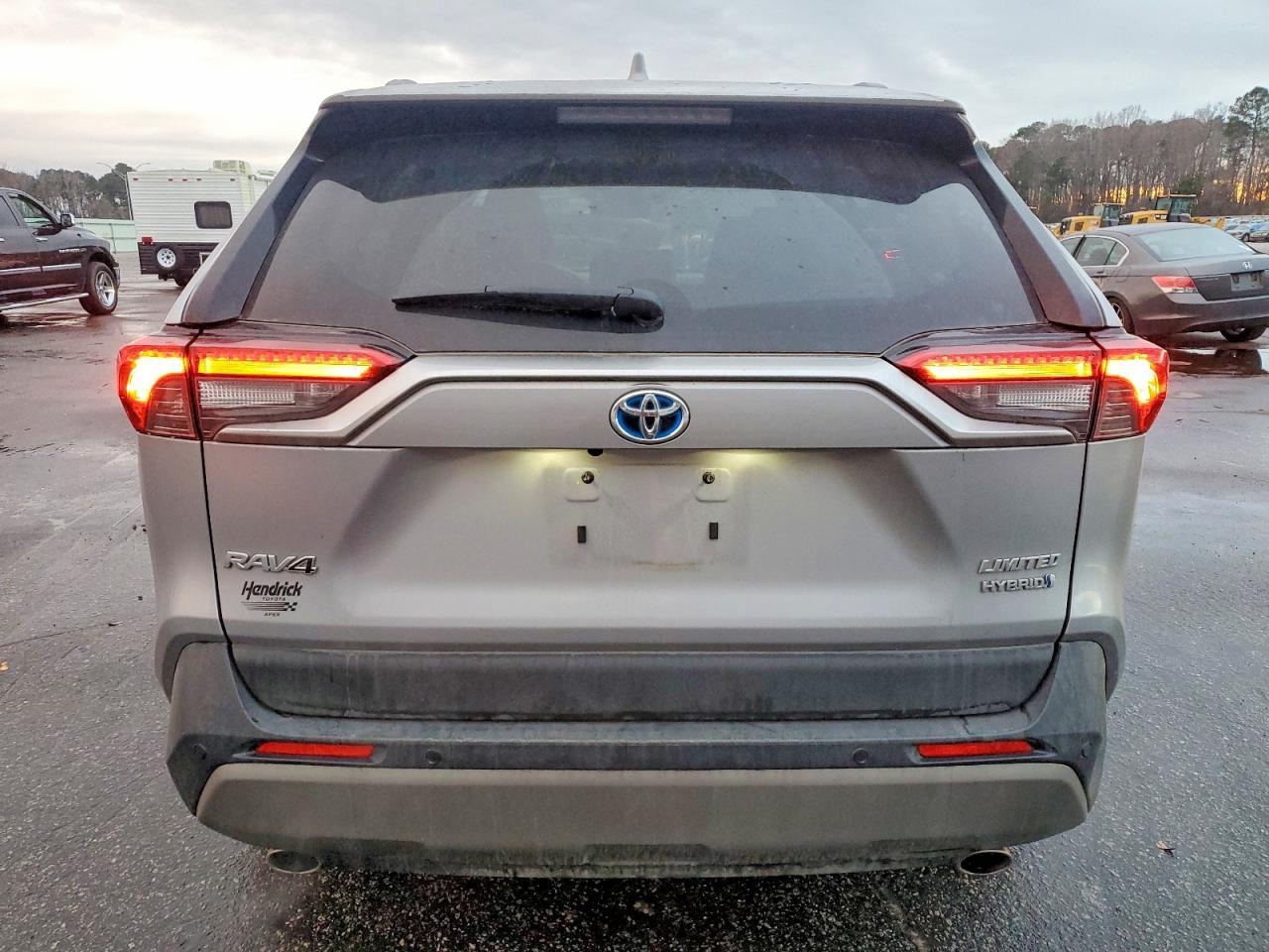 2024 TOYOTA RAV4