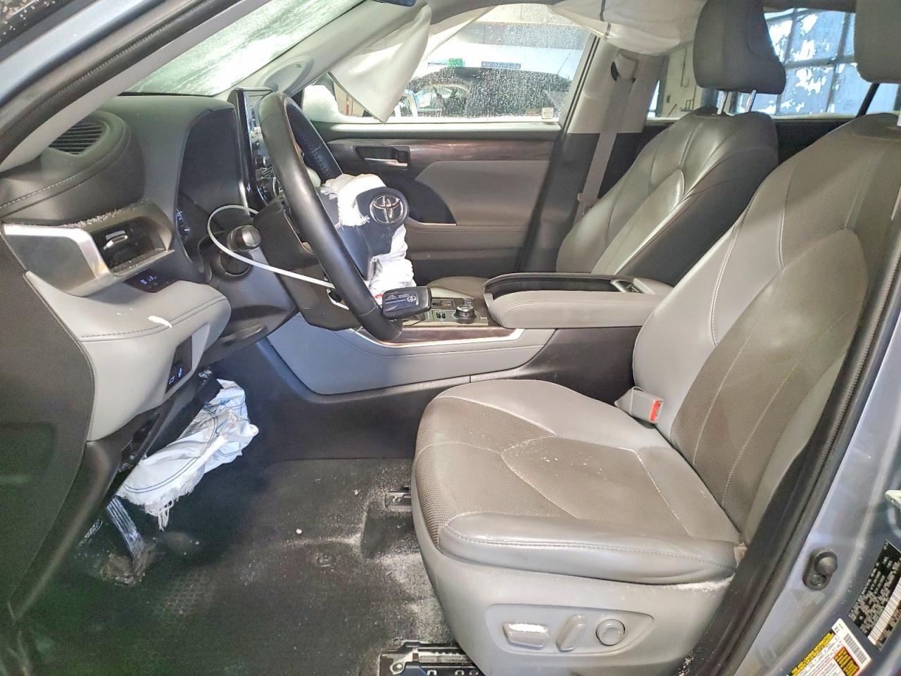 2020 TOYOTA HIGHLANDER