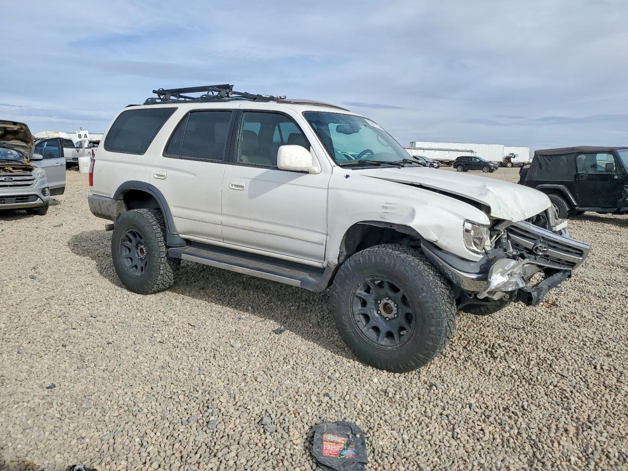 2000 TOYOTA 4Runner