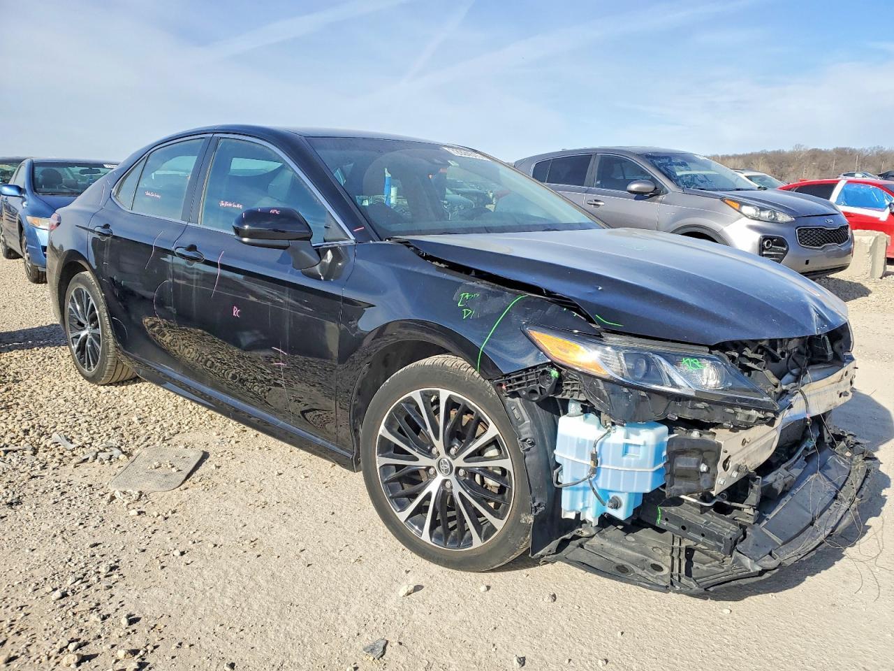 2018 TOYOTA CAMRY