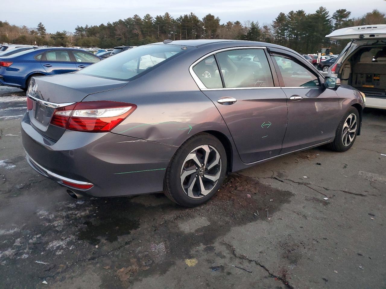 2016 HONDA ACCORD