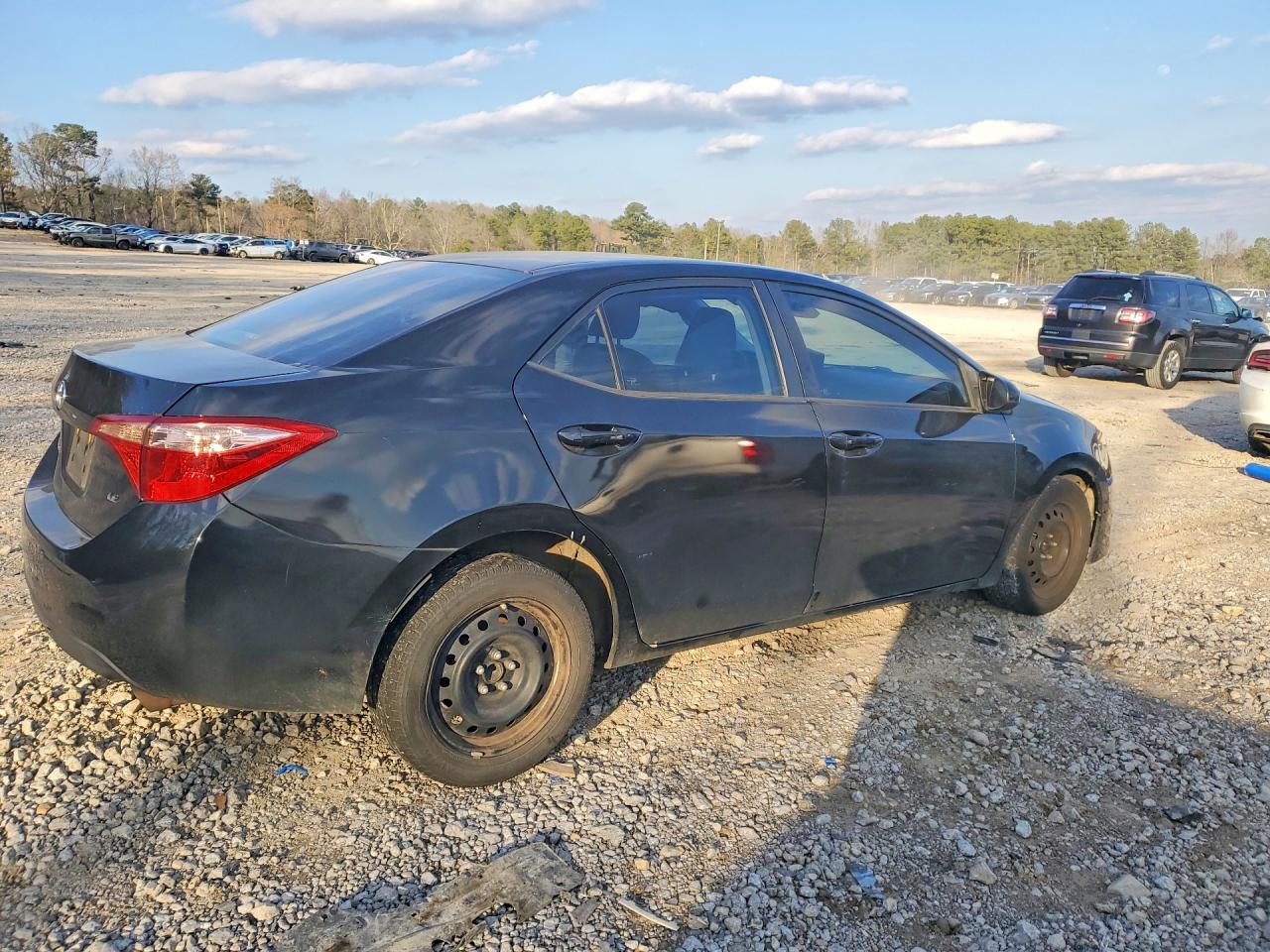 2019 TOYOTA COROLLA