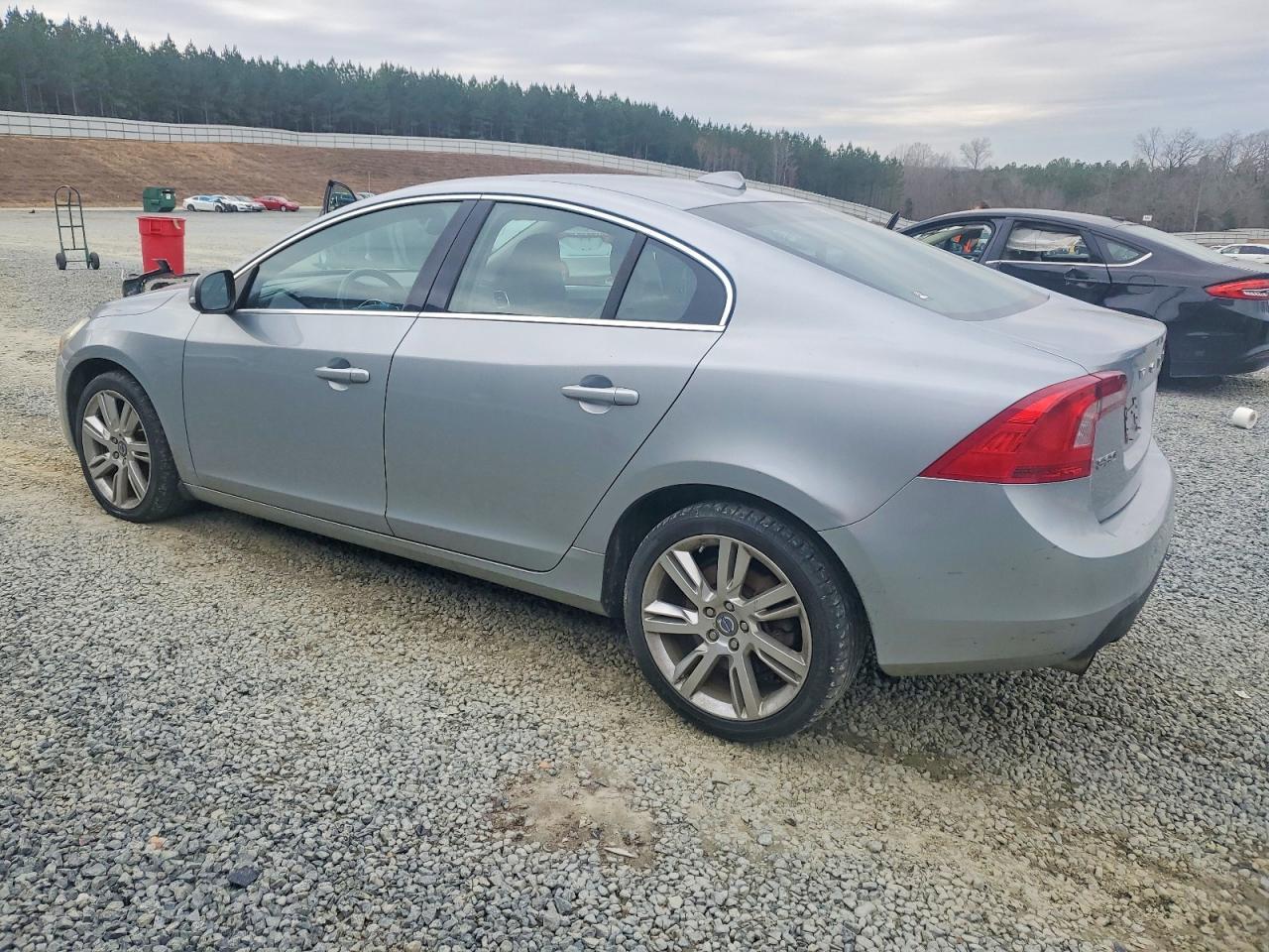 2012 VOLVO S60