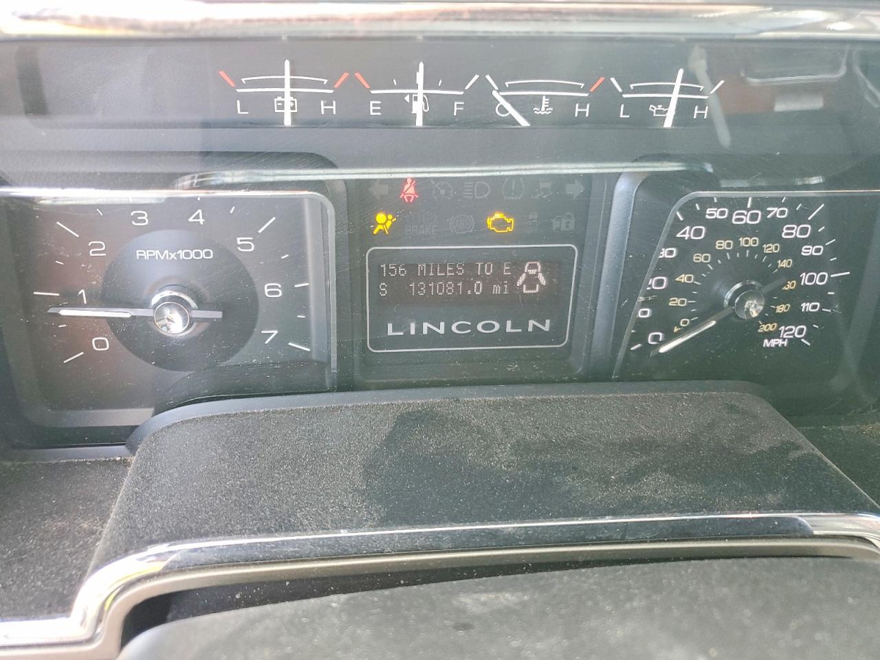 2012 Lincoln Townhouse Navigator
