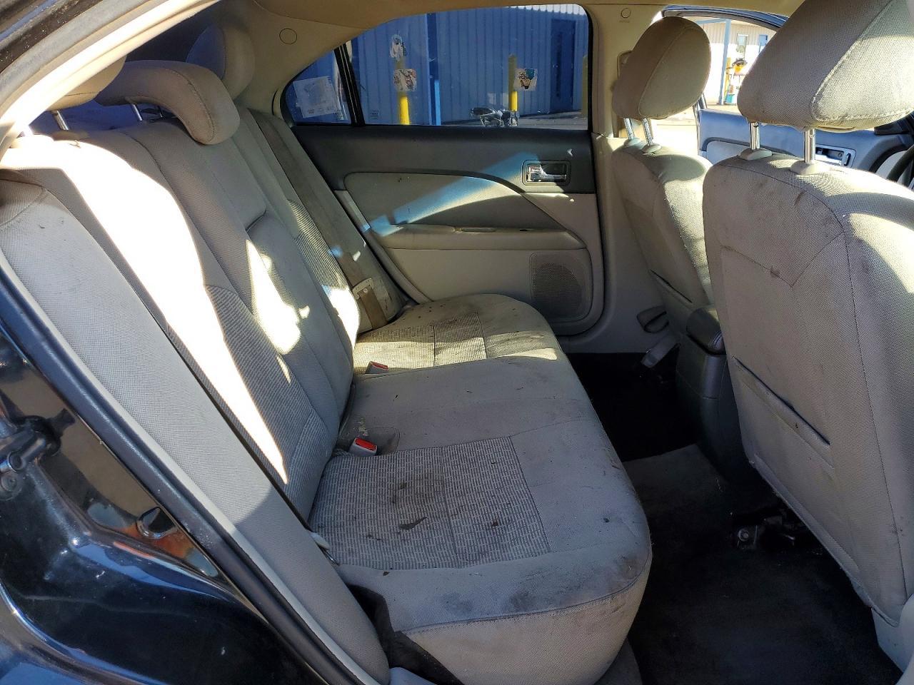 2011 FORD FUSION