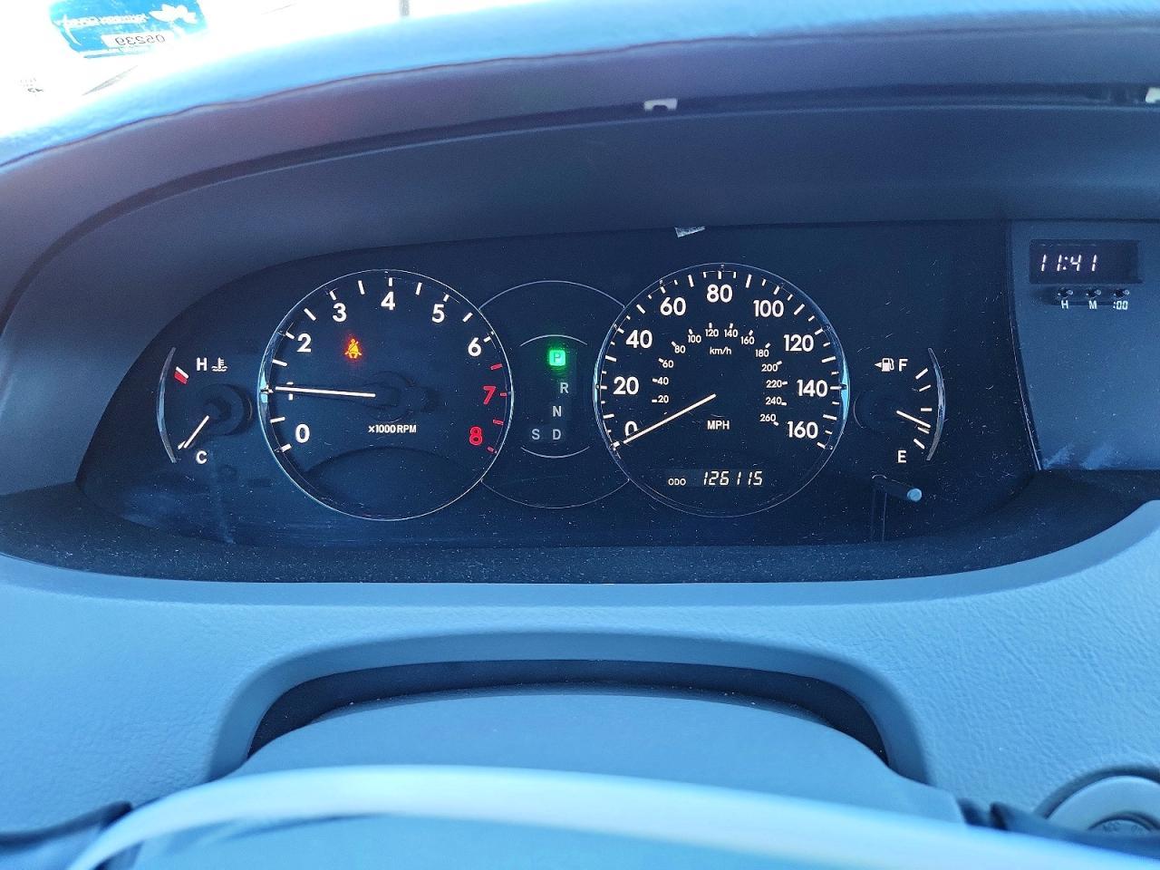 2005 TOYOTA Avalon
