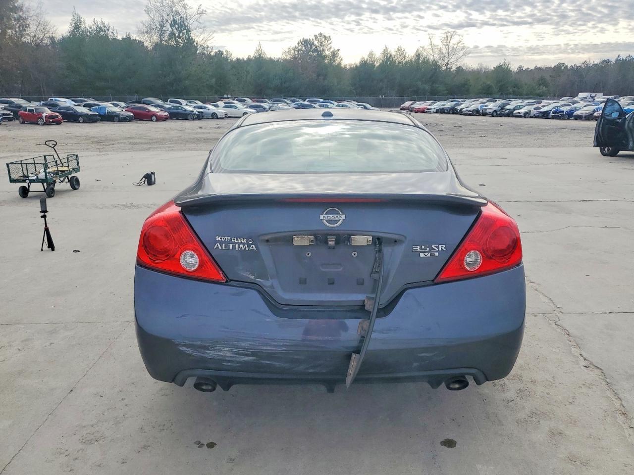 2012 NISSAN ALTIMA