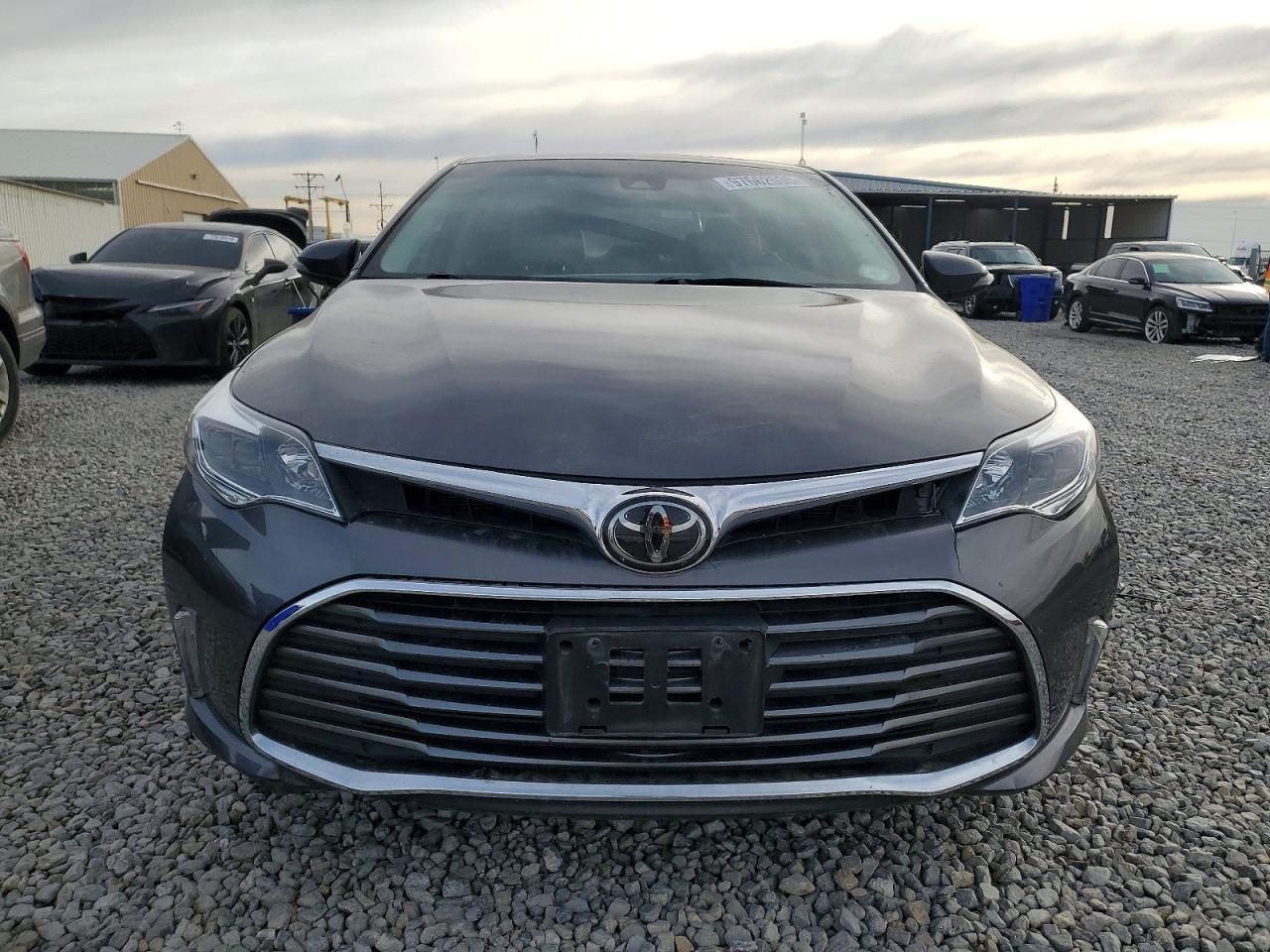 2018 TOYOTA Avalon