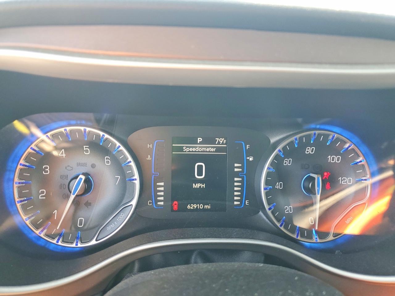 2023 CHRYSLER Voyager