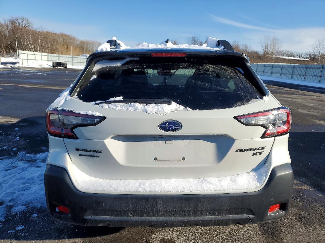 2023 SUBARU Outback