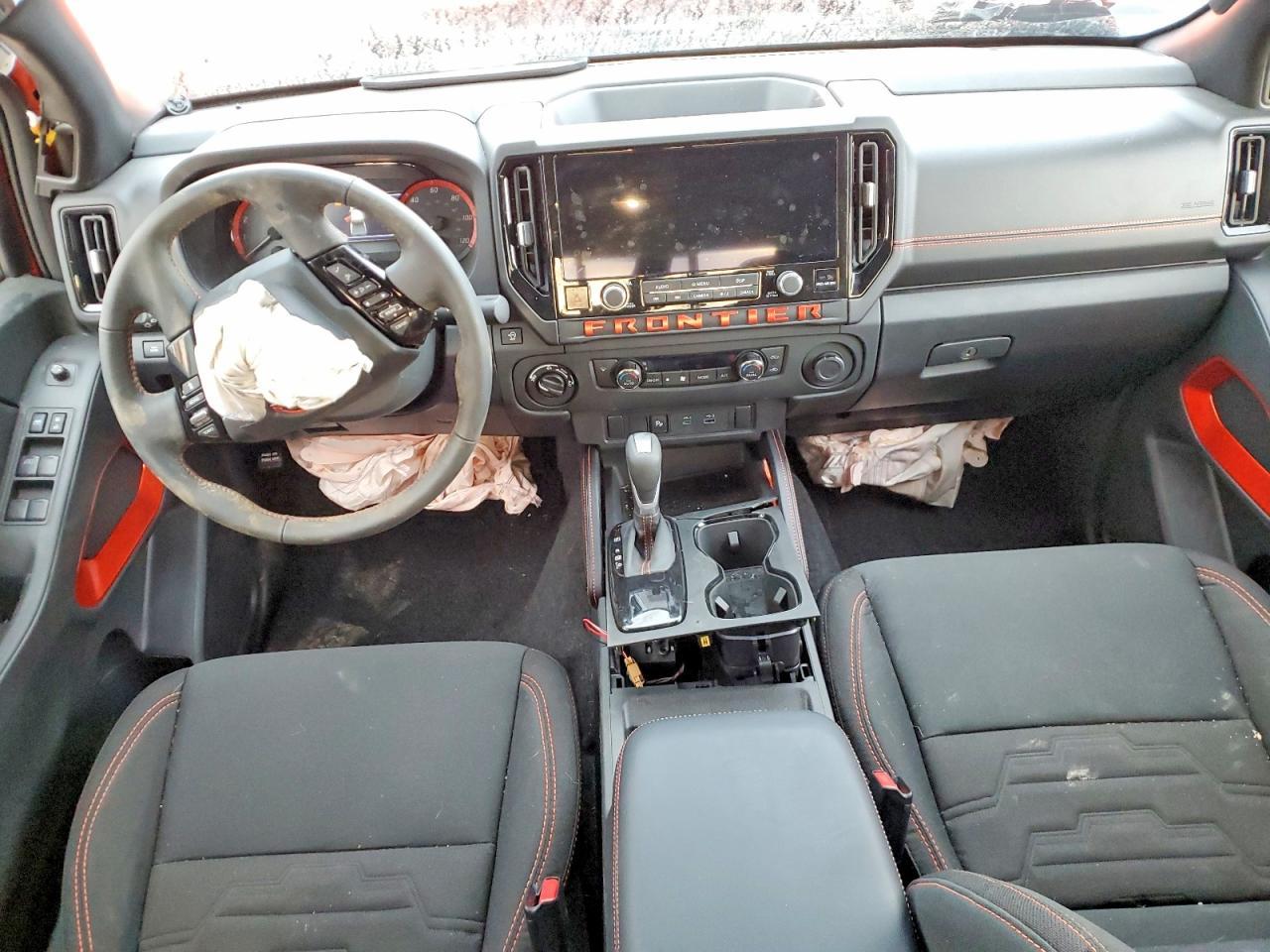 2025 NISSAN Frontier