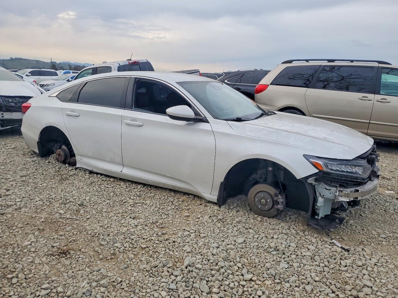 2018 HONDA ACCORD