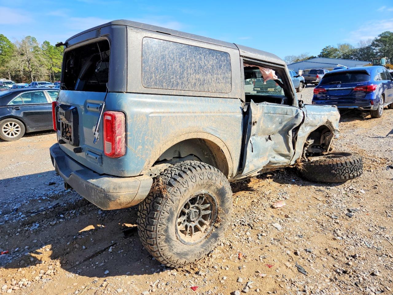 2022 FORD Bronco