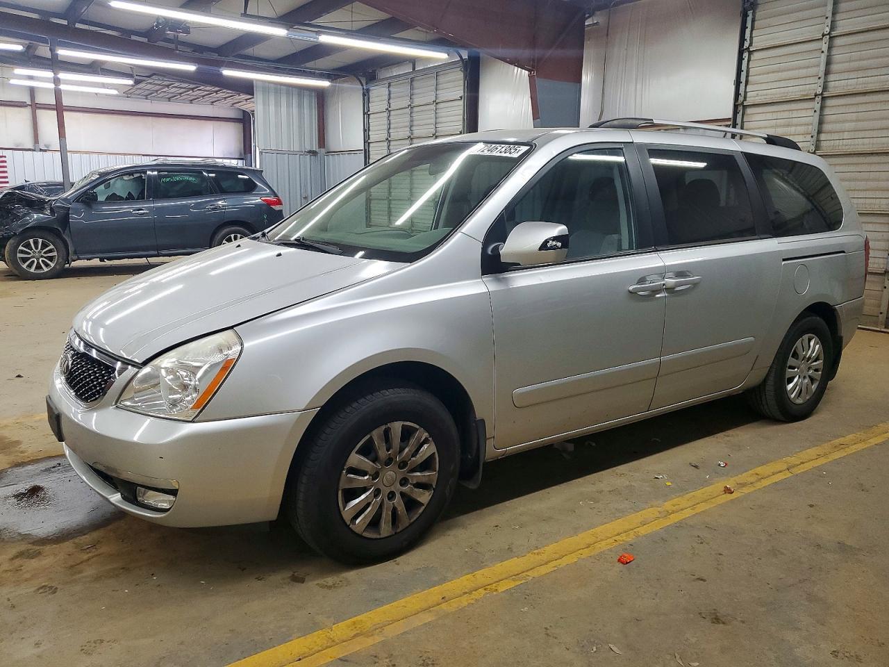 2014 KIA SEDONA